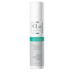 CLn Limpiador Facial: botella verter muestra gel suave para piel sensible.