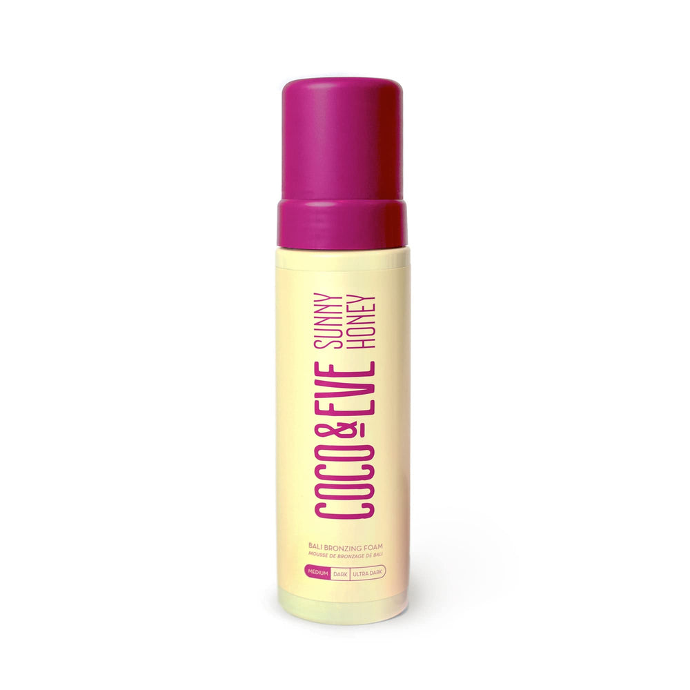 Coco & Eve Sunny Honey Bali bronceado mousse botella tono natural y duradero.