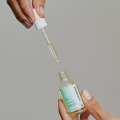 Cocokind aceite con gotero facilita aplicación suave y precisa.