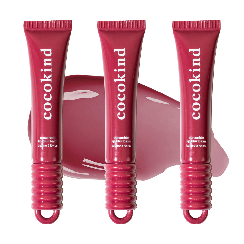 Cocokind Ceramide Lip Blur Balm con ceramidas y péptidos para hidratación.
