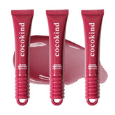 Cocokind Ceramide Lip Blur Balm con ceramidas y péptidos para hidratación.