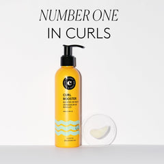 COCUNAT Curl Booster Gel hidrata profundamente el cabello y define rizos.