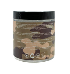 Combat Gel: aplicación para rizos definidos y líneas limpias.