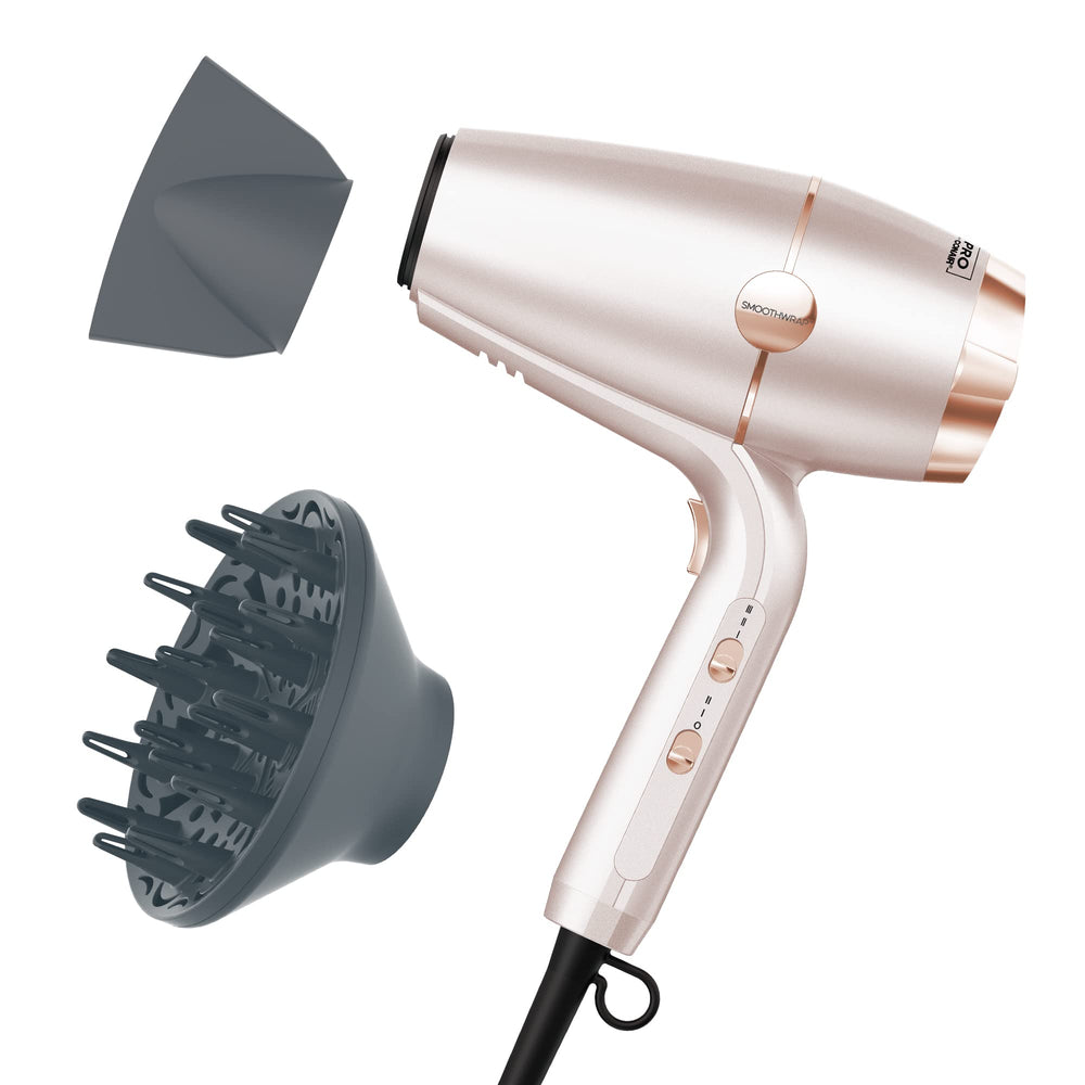 Conair Infiniti Pro SmoothWrap secador visto de frente para secado rápido y suave.