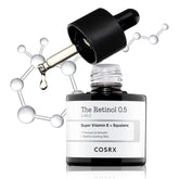 COSRX Aceite de retinoide 0.5% en botella, textura ligera para uso nocturno.