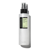 COSRX Alcohol-Free Cica Toner, botella elegante para aplicación suave y refrescante.