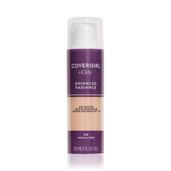 CoverGirl Radiancia Avanzada, botella visible para cobertura duradera y luminosidad.