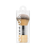 Brocha CoverGirl para difuminado con domo denso, aplicación suave y uniforme.