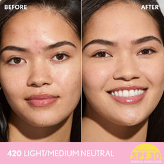 Acabado mate suave de COVERGIRL Blurring Skin Tint que difumina poros