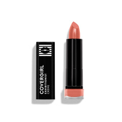 COVERGIRL Exhibicionista barra labial crema Coral Sueños para color duradero e hidratación.