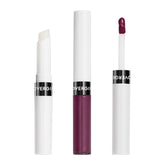 CoverGirl Outlast Labial neutros, empaque moderno para un look duradero.