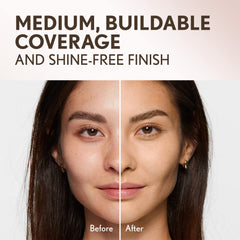 CoverGirl polvo compacto invisible con espejo integrado para retoques discretos.