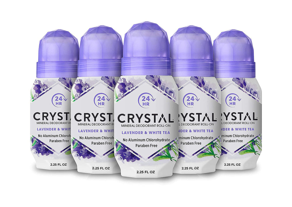 Crystal Essence desodorante mineral roll-on lavanda y té blanco: botella para uso diario con aroma suave.
