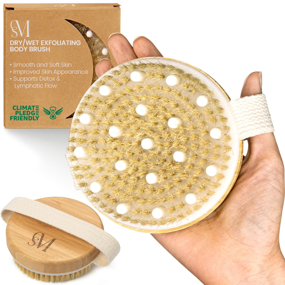 Cepillo corporal C.S.M con cerdas naturales para exfoliación en seco y piel suave.