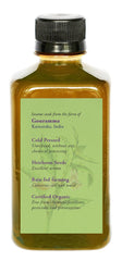 DAANA aceite de sésamo vertido: textura suave para la piel.