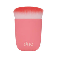 DAE Fairy Duster Kabuki, empaque reciclable para uso diario responsable.