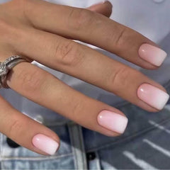 DANMANR: uñas postizas cuadradas en blanco y rosa para un acabado elegante y duradero.