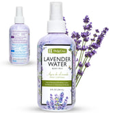 La botella De La Cruz Lavender Water en frente mostrando aroma suave para relajación.