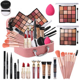 Kit de Delymol con 32 sombras de ojos para looks versátiles.