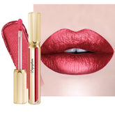 Depuplum labial metálico Rojo Furia, color intenso para ocasiones nocturnas.