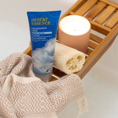 Desert Essence gel con aloe, cuidado calmante para la piel.