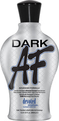 Devoted Creations Dark AF: bouteille bronzage profond sans transfert pour peau lumineuse.