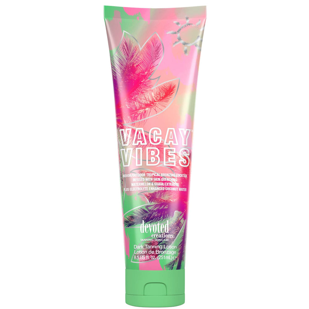 Vacay Vibes de Devoted Creations en botella para bronceado progresivo y natural.