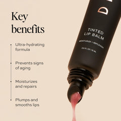 DIME Beauty Desert Rose Tint aplicado en labios, color suave con brillo.