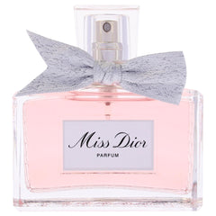 Miss Dior: envase clásico para uso diario elegante.