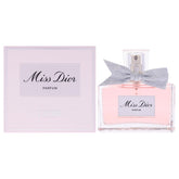 Miss Dior de Dior: frasco de lujo para ocasiones especiales.