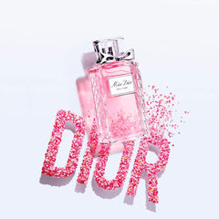 Empaque refinado de Miss Dior Rose N'Roses para almacenamiento seguro.