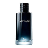 Dior Sauvage: botella frontal resalta diseño icónico para uso diario