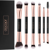 Brochas dobles de Docolor para sombras de ojos, ofrecen mezcla suave y acabado pulido.