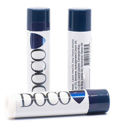DOCO DocoShield Bálsamo Labial en empaque de tres unidades para uso diario e hidratación de labios