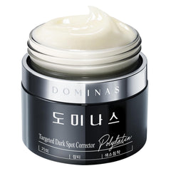 DOMINAS crema correctora de manchas oscuras en envase para uso diario suave.
