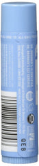 Textura cremosa y ligera de Dr. Bronner's Naked para labios.