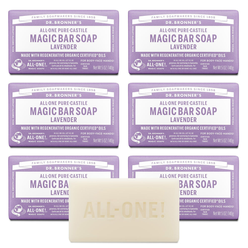 Dr. Bronner's barra de jabón lavanda, espuma cremosa y lavado suave.