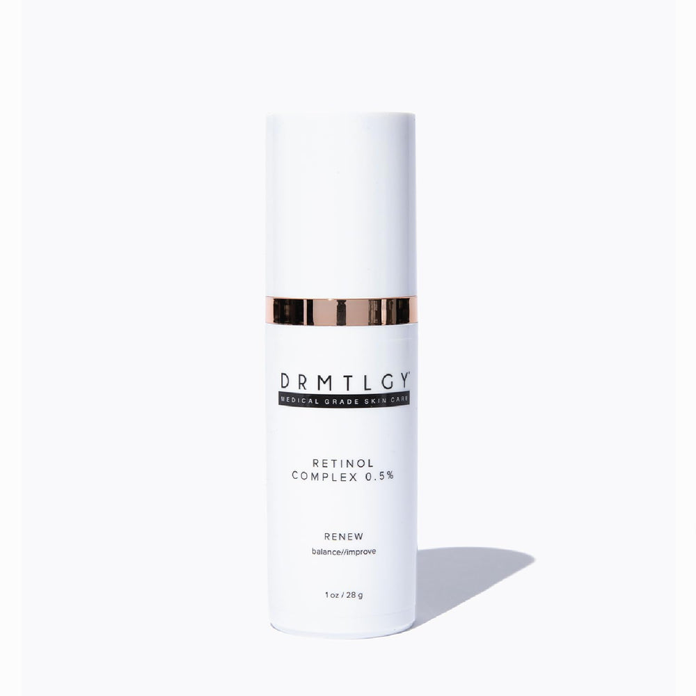 DRMTLGY 0.5% Retinol Serum rostro: botella elegante para rutina nocturna