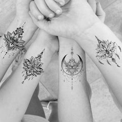 EGMBGM Polilla negra: diseño de tatuaje temporal para look nocturno.