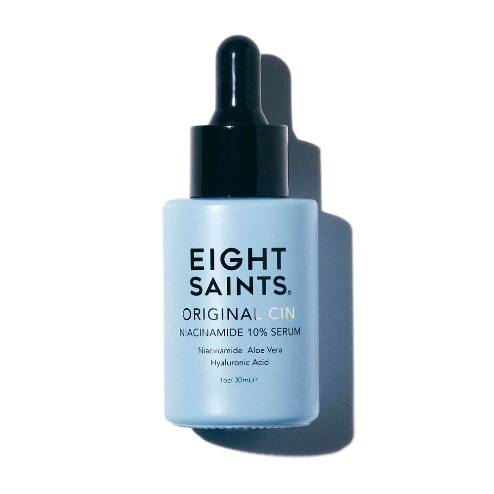 Eight Saints Niacinamida sérum, botella frente, hidratación suave para piel radiante