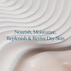Masaje nocturno en rostro y cuello con crema prebiótica de ELEMIS.