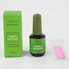 Aplicación con pincel de Eodci facilita quitar esmalte gel de forma limpia.