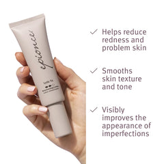 Epionce Lytic Tx: textura de piel retexturizada para un acabado suave.