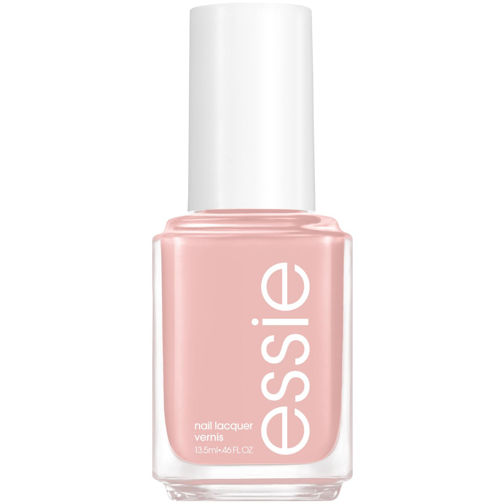 essie en tono neutro con brillo satinado para un acabado elegante.