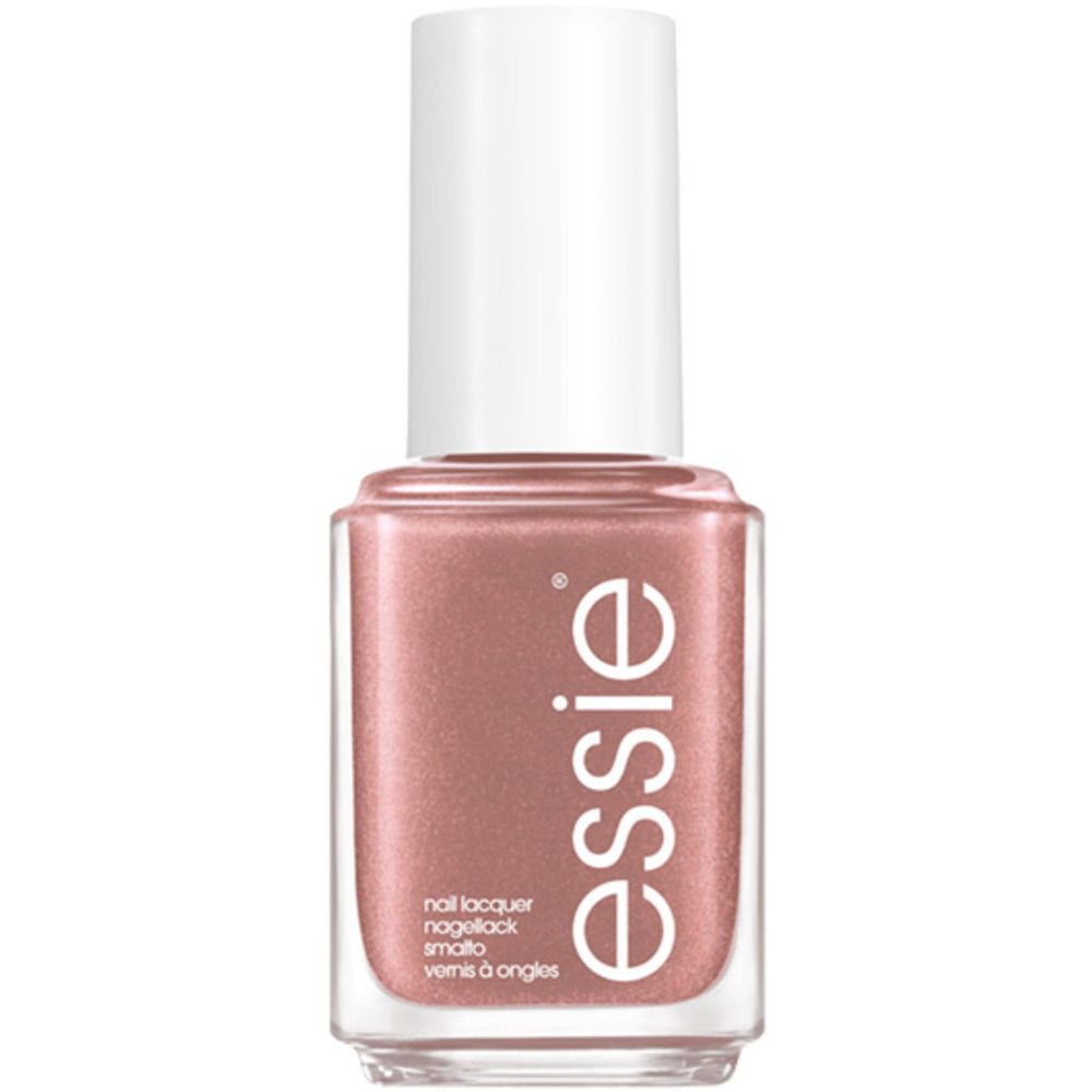 essie Penny Talk: esmalte cobre metálico con brillo; fórmula vegana.