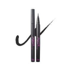 ETUDE Drawing Show Brush Eyeliner facilita una aplicación precisa para delineados limpios.