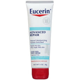 Eucerin Crema para Pies Avanzada, textura ligera para absorción rápida.