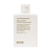 Shampooing EVO Quotidien, la bouteille facilite l'application et le nettoyage en profondeur.