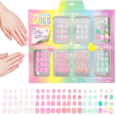 EXPRESSIONS uñas 7 días con tachuelas para un toque atrevido.