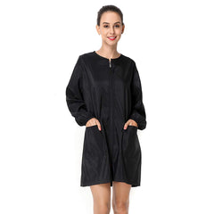Exttlliy bata de salón en poliéster negro, cómoda y resistente para uso diario.